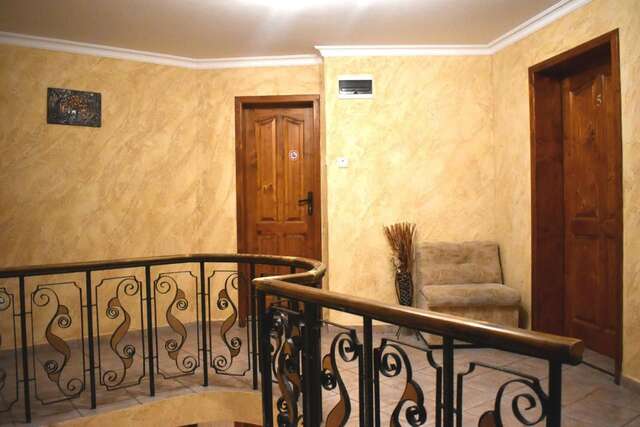 Отель Hotel Slavianska dusha Велико-Тырново-10